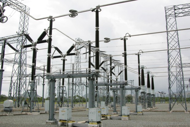 high-voltage-horizontal-center-break-two-column-disconnector-switch (1)